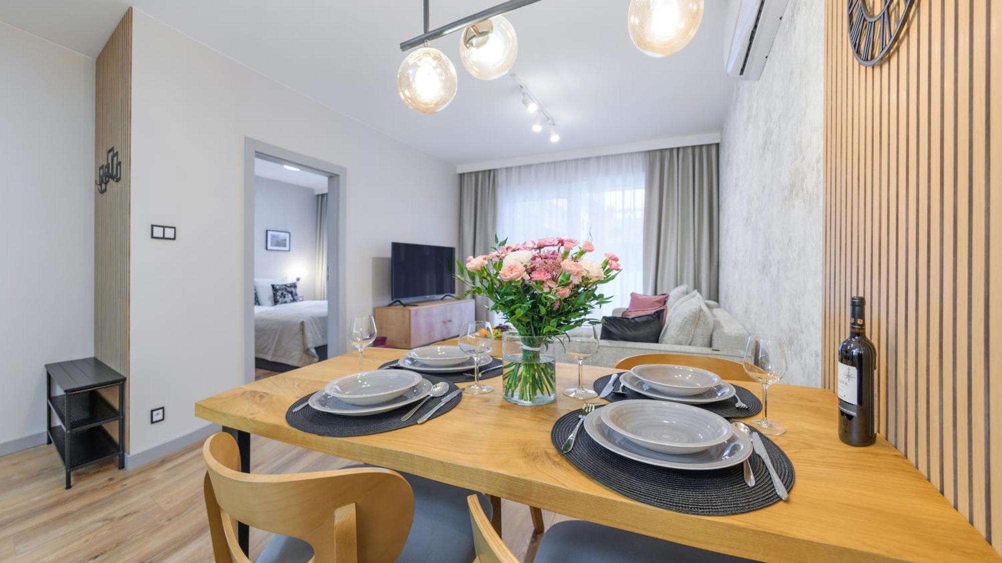 Black & Pink A020 - Apartment Kolberg